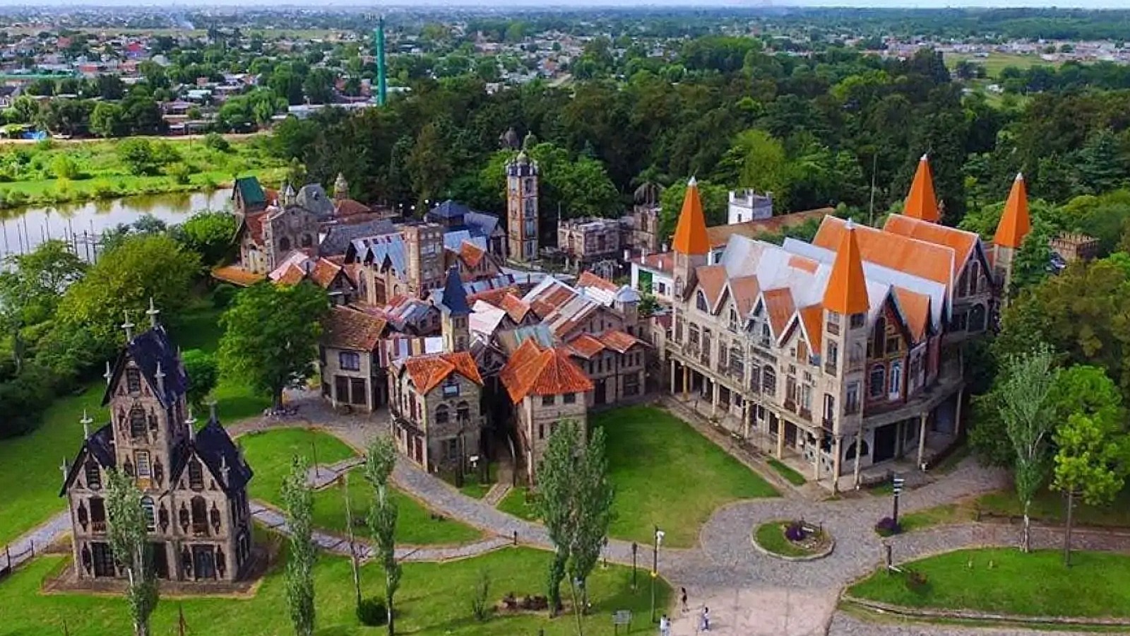 Campanópolis, una aldea medieval escondida a 45 minutos de CABA